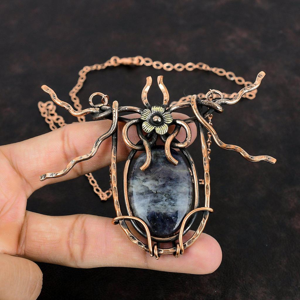 Иолит Солнечный камень Ожерелье Обмотка медной проволокой Драгоценные камни Ювелирные изделия Регулируемая цепочка Ожерелье Медное ожерелье Ручная работа Ювелирные изделия Подарки для жены