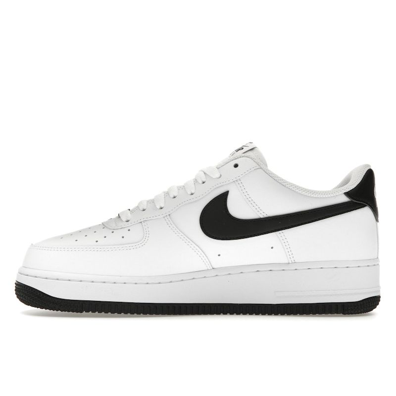 Nike Air Force 1 07 White Black Outsole Men Sneakers FQ4296-101