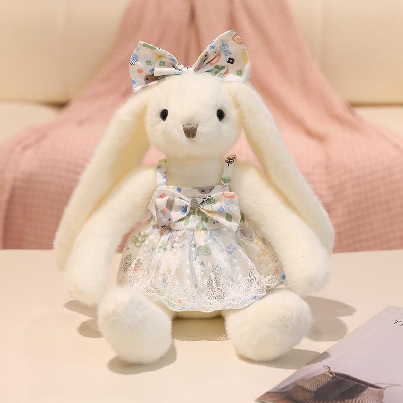 Милая сладкая юбка с цветами, плюшевая игрушка-кролик, одевающая маленькую куклу-белого кролика, девочка, успокаивающая тряпичная кукла