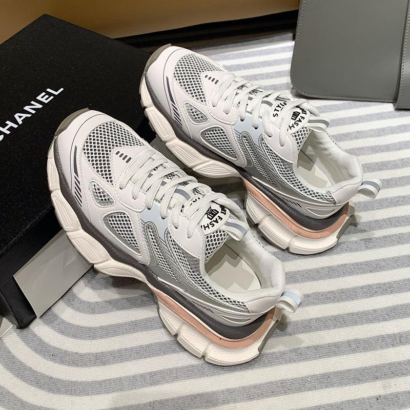 Дышащие кроссовки из натуральной кожи, весенне-летние новые повседневные кроссовки на платформе с сетчатым лифтом, уличные повседневные кроссовки