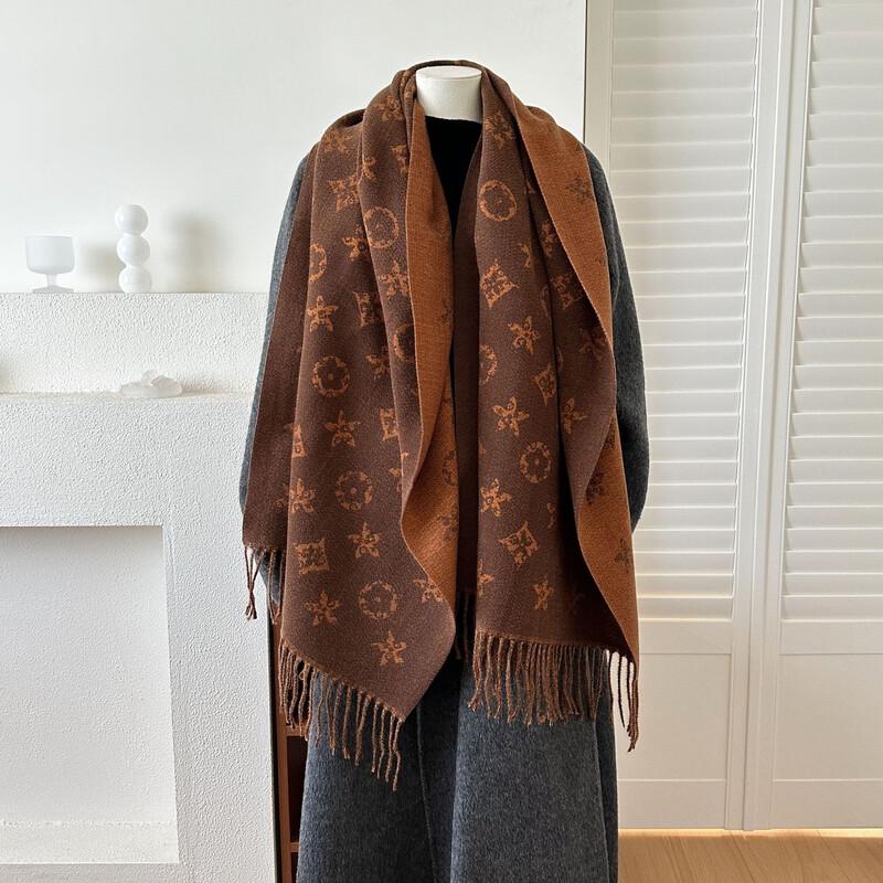 Women's Elegant British Style Double-Sided Jacquard Winter Scarf & Shawl