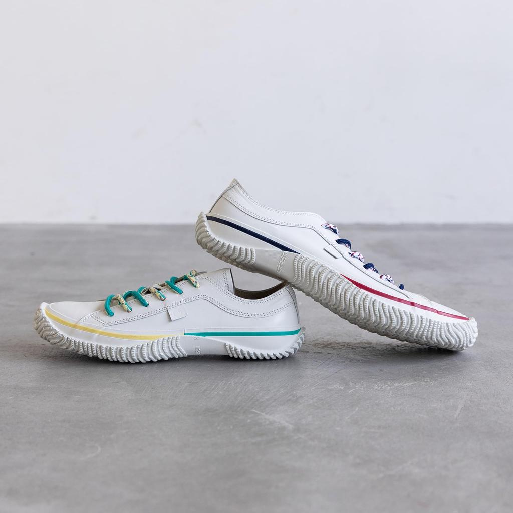 Кроссовки размера M для мужчин и женщин [Spingle] SP-1045 Белый/Красный (25.5cm)