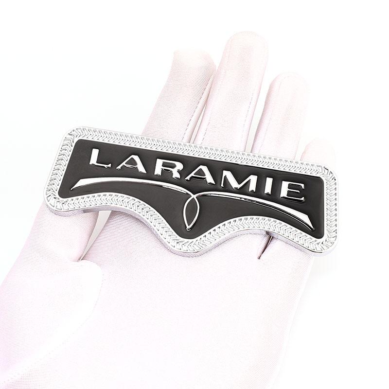 3D Металлическая Наклейка на Автомобиль Логотип Эмблема Значок LARAMIE Декаль на Переднюю Решетку Капота для Dodge Ram 1500 2500 3500 Journey Caliber