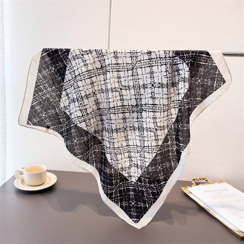 Plaid Texture Herringbone Pattern Cotton And Linen Small Square Scarf Silk Scarf Imitation Velvet Headscarf Shawl Sun Protection Scarf