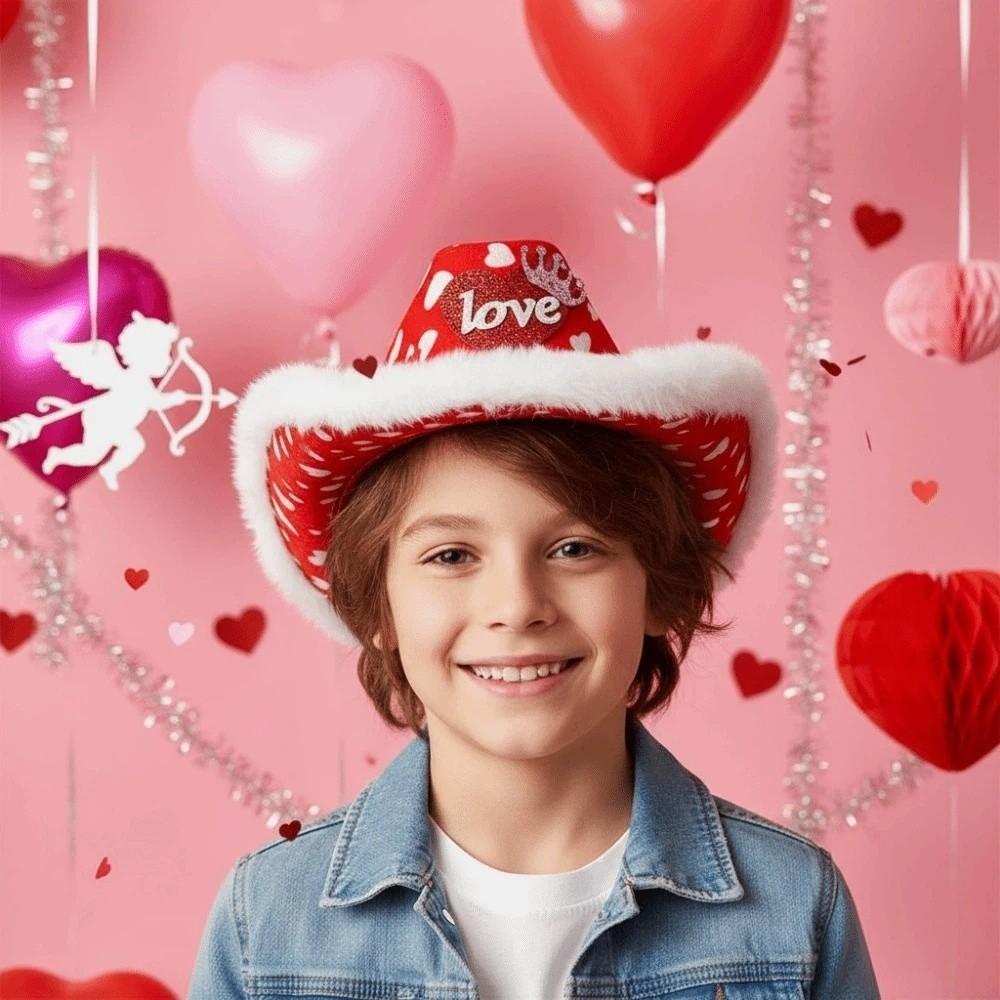 Широкополая Красная Шляпа Ковбоя с Сердечком Теплая Шапка для Вечеринки на День Святого Валентина Крутая Шляпа Ковбойши Топ-Шляпа для Модного Показа