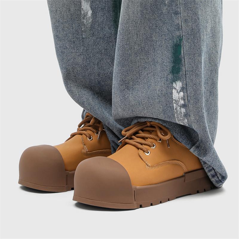 Men Winter Casual Shoes Comfortable Fashionable Casual Versatile Thick Soled Height Increasing Board Cute Little Bee Version