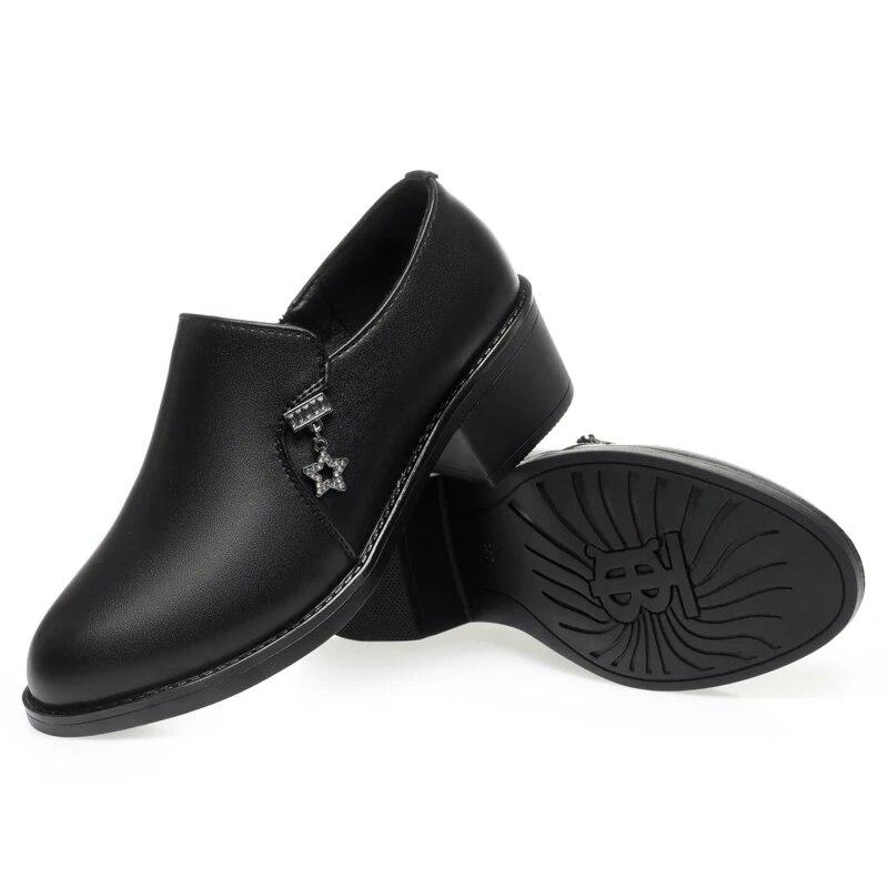 Женские модельные туфли, весенняя женская обувь большого размера со стразами, модная женская офисная обувь