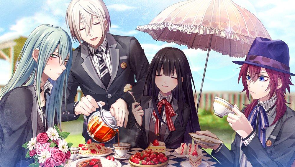 Алиса в черном и белом PSVita -