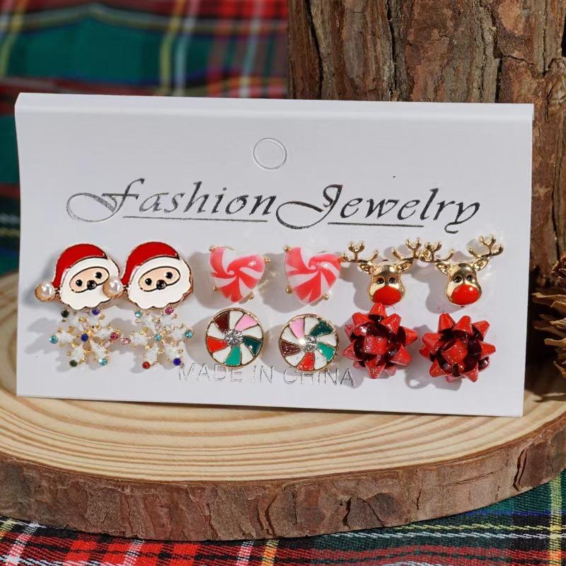 New Christmas Ornaments Fashion Christmas Tree Elk Snowflake Old Man Windmill Gift Cartoon Christmas Earrings