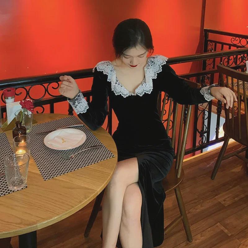 Women's Black Velvet Long-Sleeve Slit Dress - French Style with Lace, Spring/Autumn 2022.