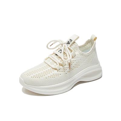 Женские повседневные туфли с плоским дном и полыми кожаными нашивками, дышащие, легкие, простые, белые, маленькие туфли