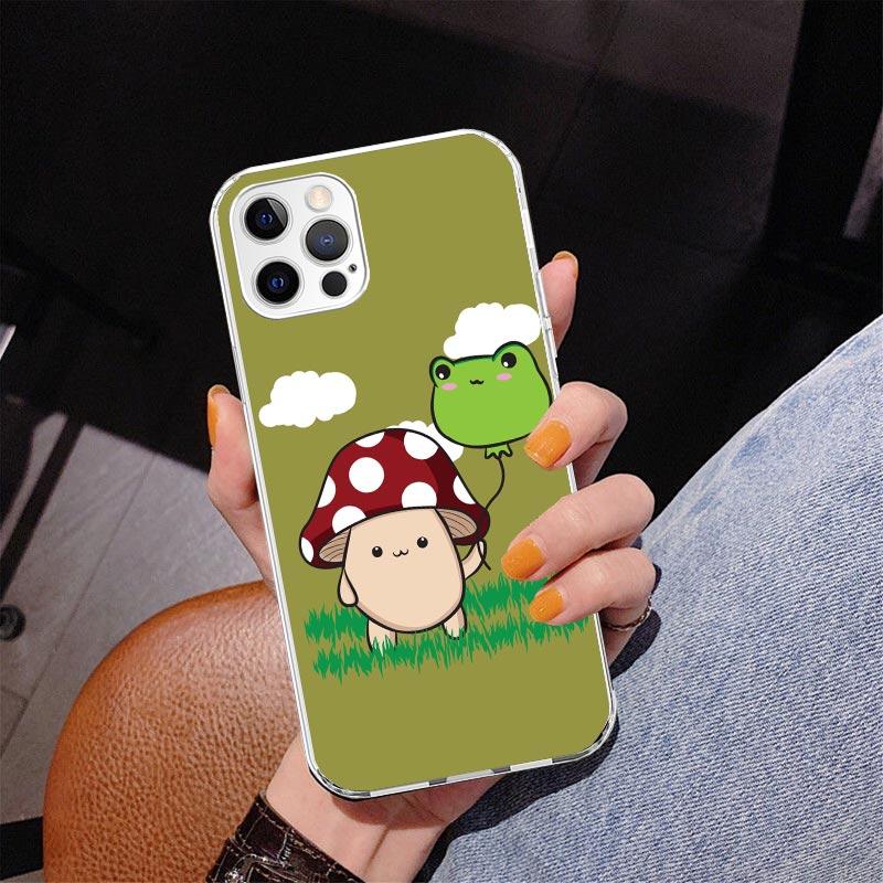 Коттеджкор Лягушка Гриб Кавайный Чехол для Телефона Для iPhone 17 Air 16 Pro Max 16E 15 + 14 Plus 11 12 13 Mini 7 8 SE Подарок Печатная Крышка