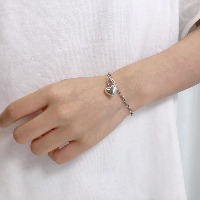 Серебряный браслет S925 с пряжкой OT, браслет любви, женская индивидуальность, стиль ins, корейская версия, простой нишевый дизайн, цепочка в форме сердца, цепочка Bestie