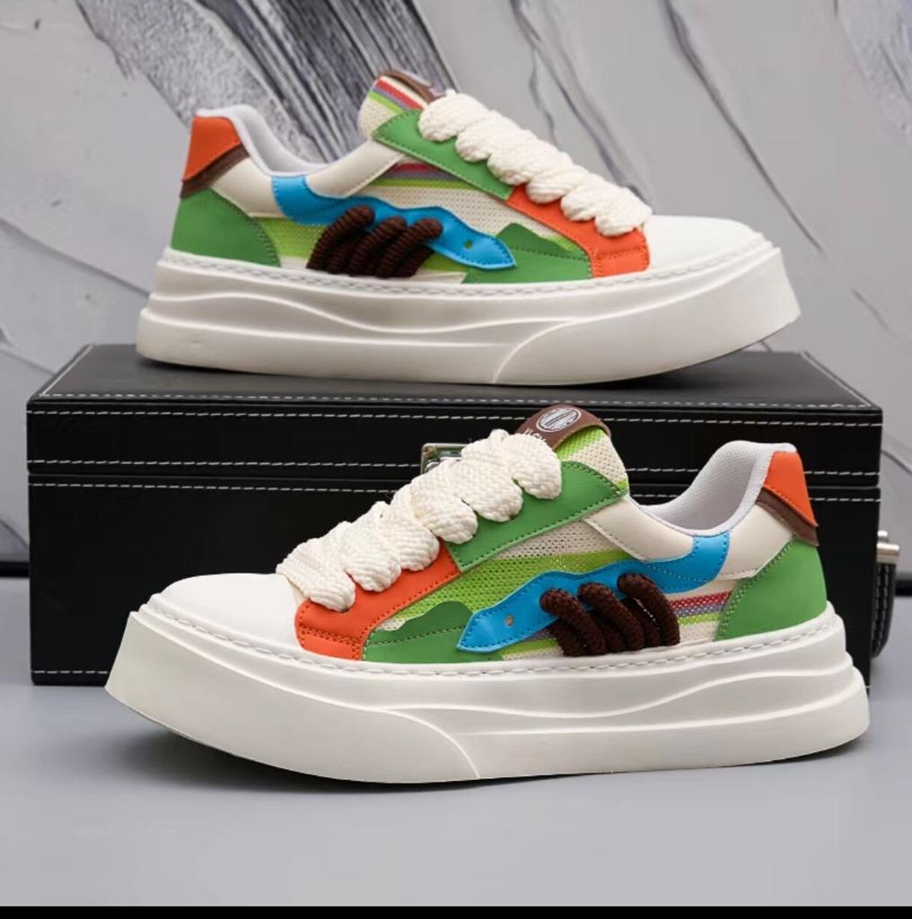 Новые мужские очаровательные разноцветные дышащие кожаные туфли на шнуровке для отдыха, мужские удобные лоферы на толстой подошве, zapatos hombre