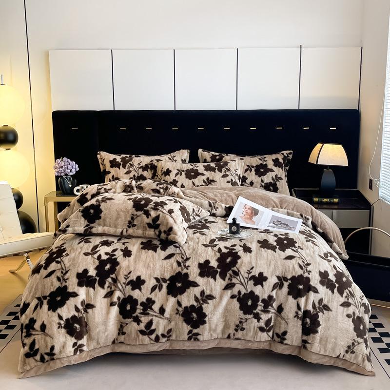 Ретро Легкая Роскошь Леопардовый Принт Утолщенный Кроличий Плюш Молочный Плюш Комплект из Четырех Предметов Материнского и Младенческого Класса Простыня Пододеяльник Шапка на Кровать