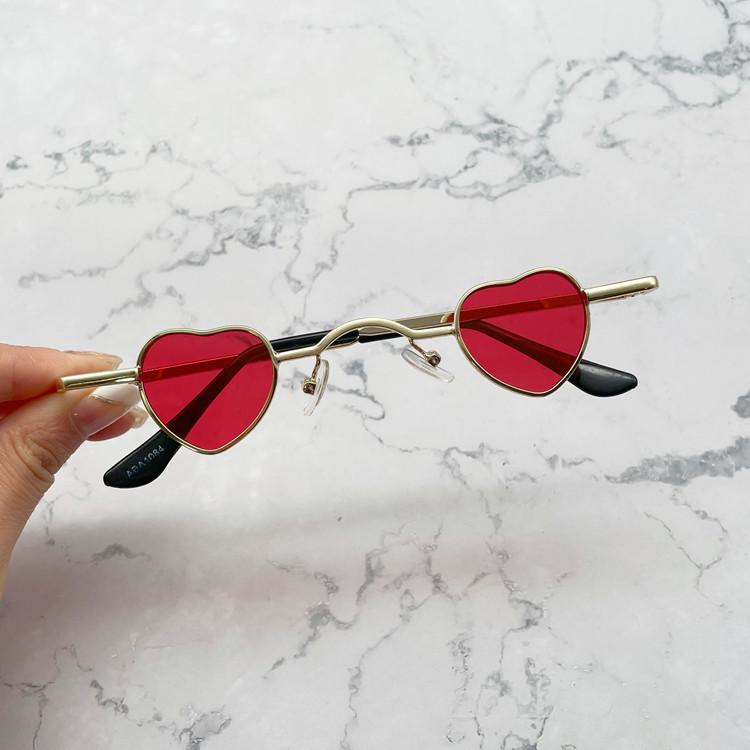 Мини маленькие очки мужские модные хип-хоп солнцезащитные очки маленькие любовь ретро смешные маленькие оправы глаз персонализированные солнцезащитные очки женские