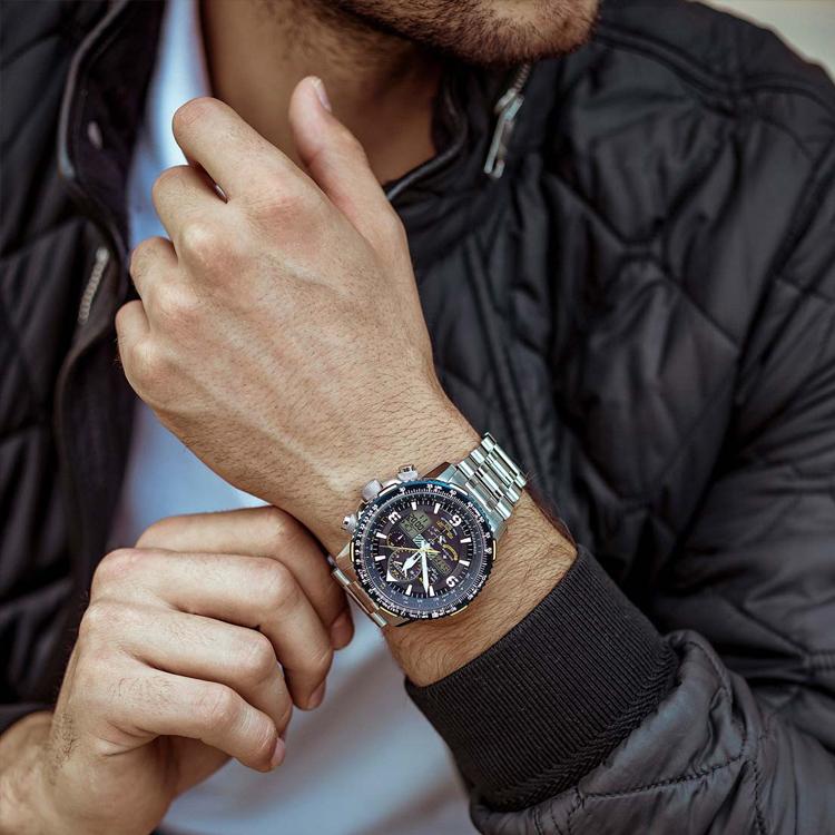 Citizen Коллекция Sky Eagle Часы с кварцевым механизмом Мужские часы Синий циферблат JY8088 83L JY8088-83L