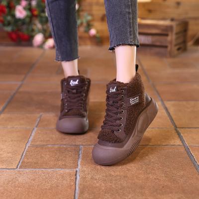 Женские кроссовки, обувь по акции 2024, новые плюшевые спортивные кожаные туфли на шнуровке, зимние женские вулканизированные туфли, легкие, с круглым носком, повседневные