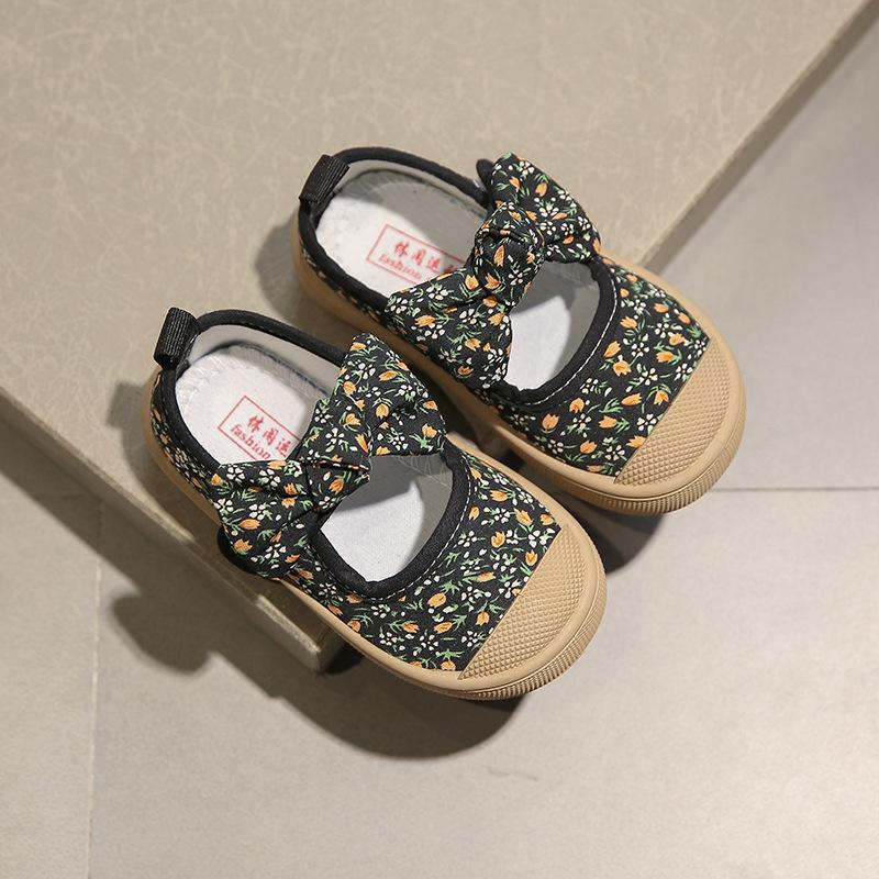 Детская парусиновая обувь, новинка 2023 года: лето и осень, обувь на мягкой подошве для малышей, обувь принцессы с цветочным бантом для девочек, обувь для малышей Tide