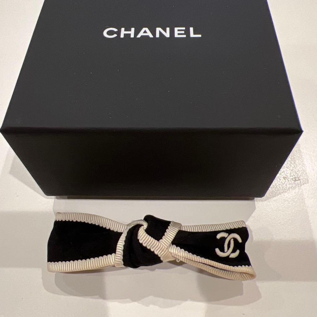 Used Final Price CHANEL Ribbon Barrette