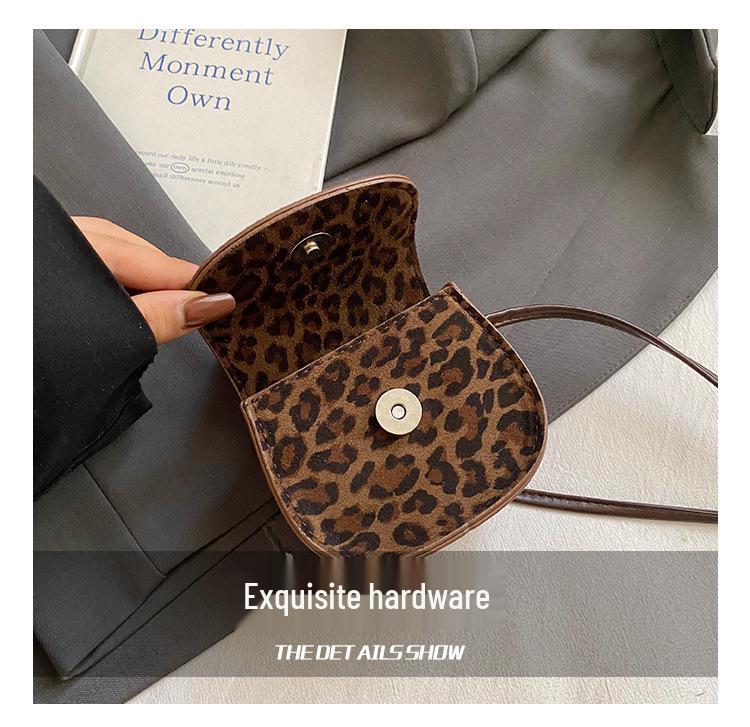 Leopard Print Cute Bow Princess Crossbody Bag for Girls - Mini Square Shoulder Bag Accessory