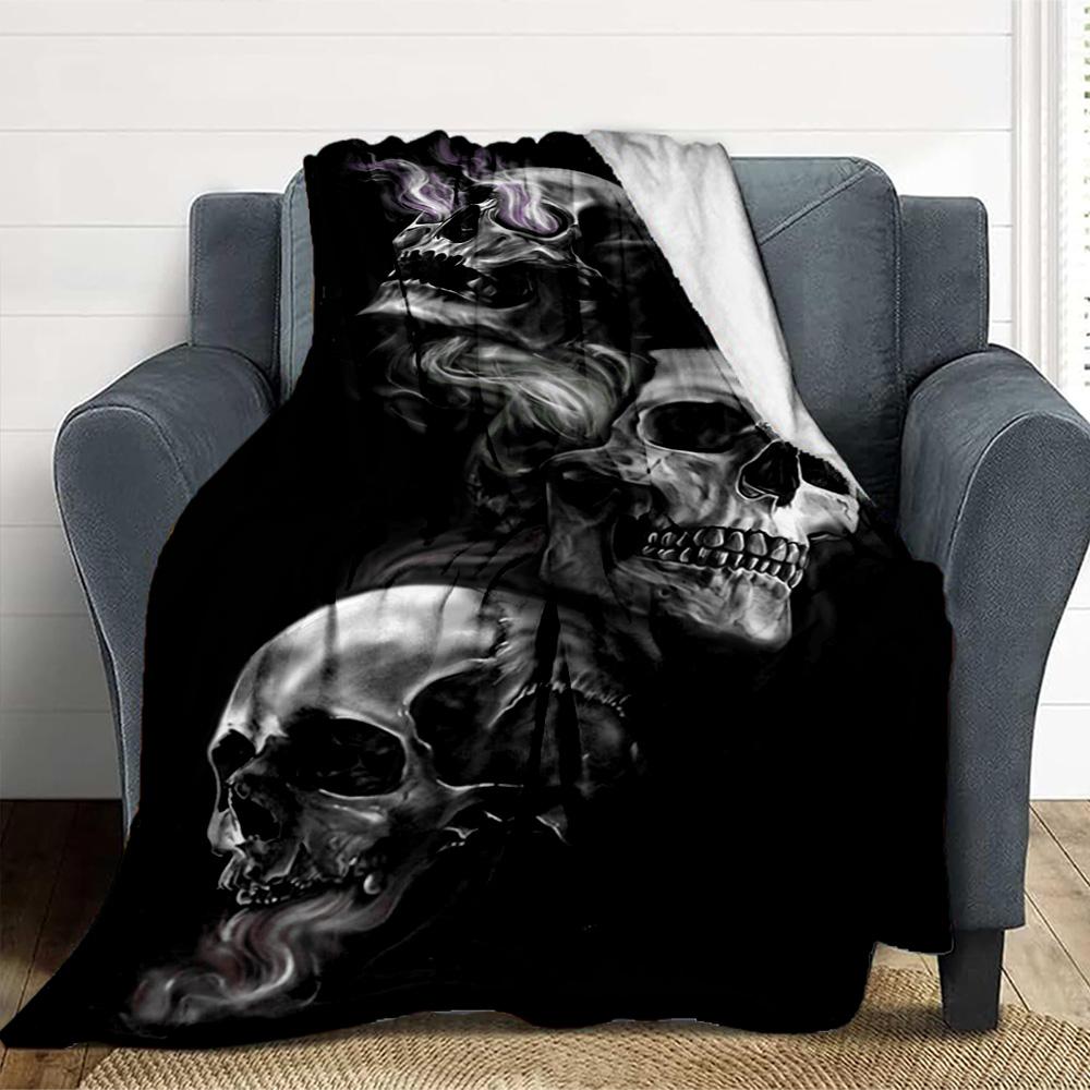 Skull Smoke Flannel Blanket Throw Blanket Soft Warm Sofa Bed Camping Car home Decor Unique Christmas Gift C9302559