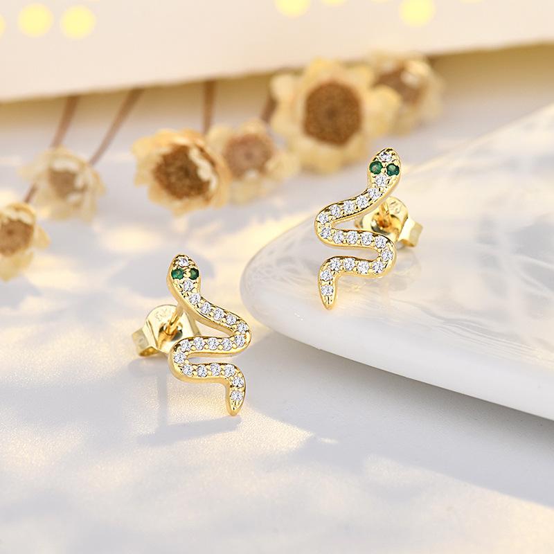 New 925 Sterling Silver High Quality Zircon Stud Earrings For Women Exquisite Student Girlfriend Jewelry Accessories WeddingGood product
