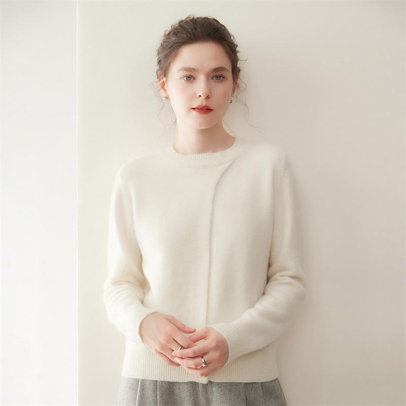 New Women's Cashmere Knit Sweater: Solid Color, Loose Fit, Slimming Round Neck - Perfect for Winter Base Layer
