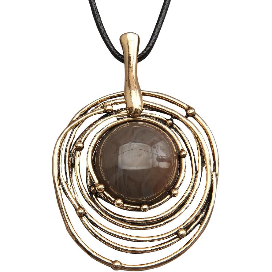 Leather Necklace for Women Boho Choker Necklace Long Cord Leather Pendant Bohemian Neckalce Vintage Alloy Pendant Leather Rope Necklace Wooden