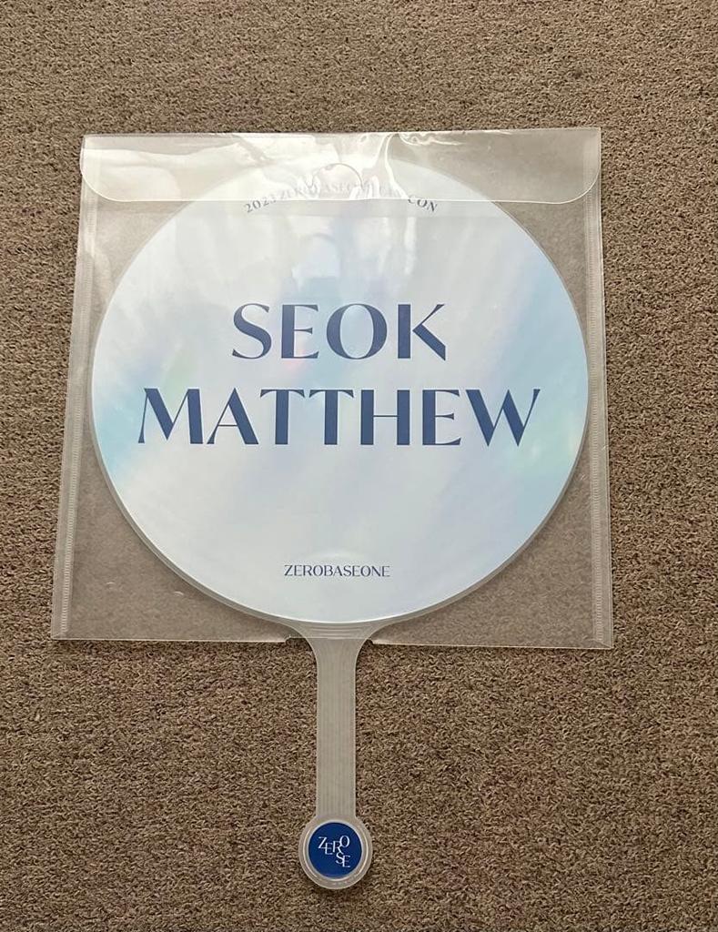 [Б/У] ZB1 SEOK MATTHEW Фан