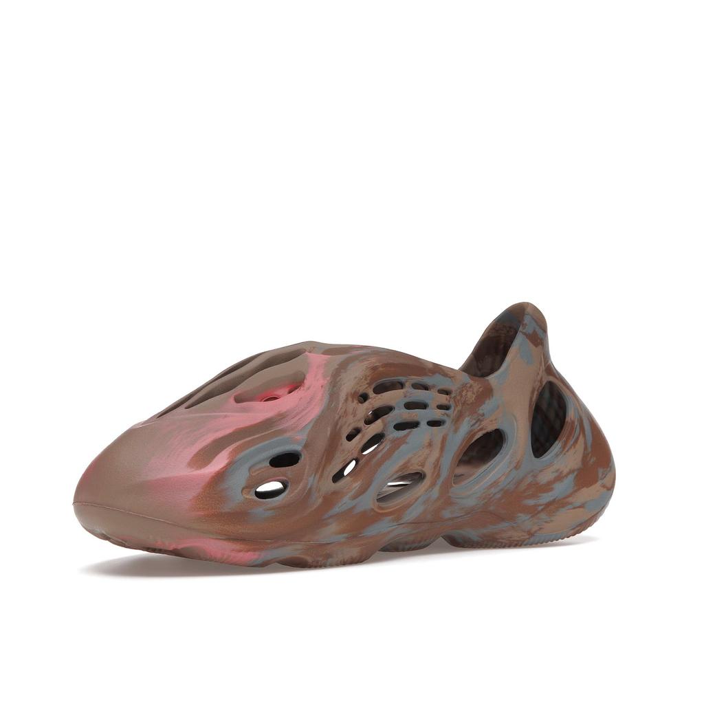 Adidas Yeezy Foam Runner MX Sand Grey Unisex Sneakers Brown GY3969