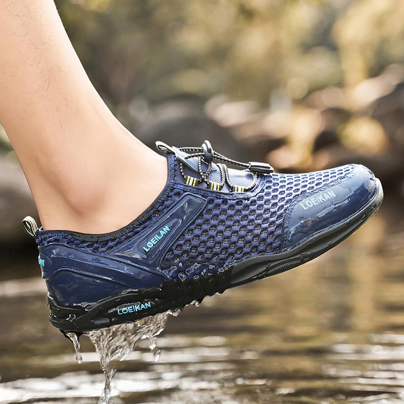 Мужская обувь большого размера, новые мужские сетчатые туфли, дышащая повседневная обувь, мужская спортивная обувь из сетки, полые дышащие болотные туфли