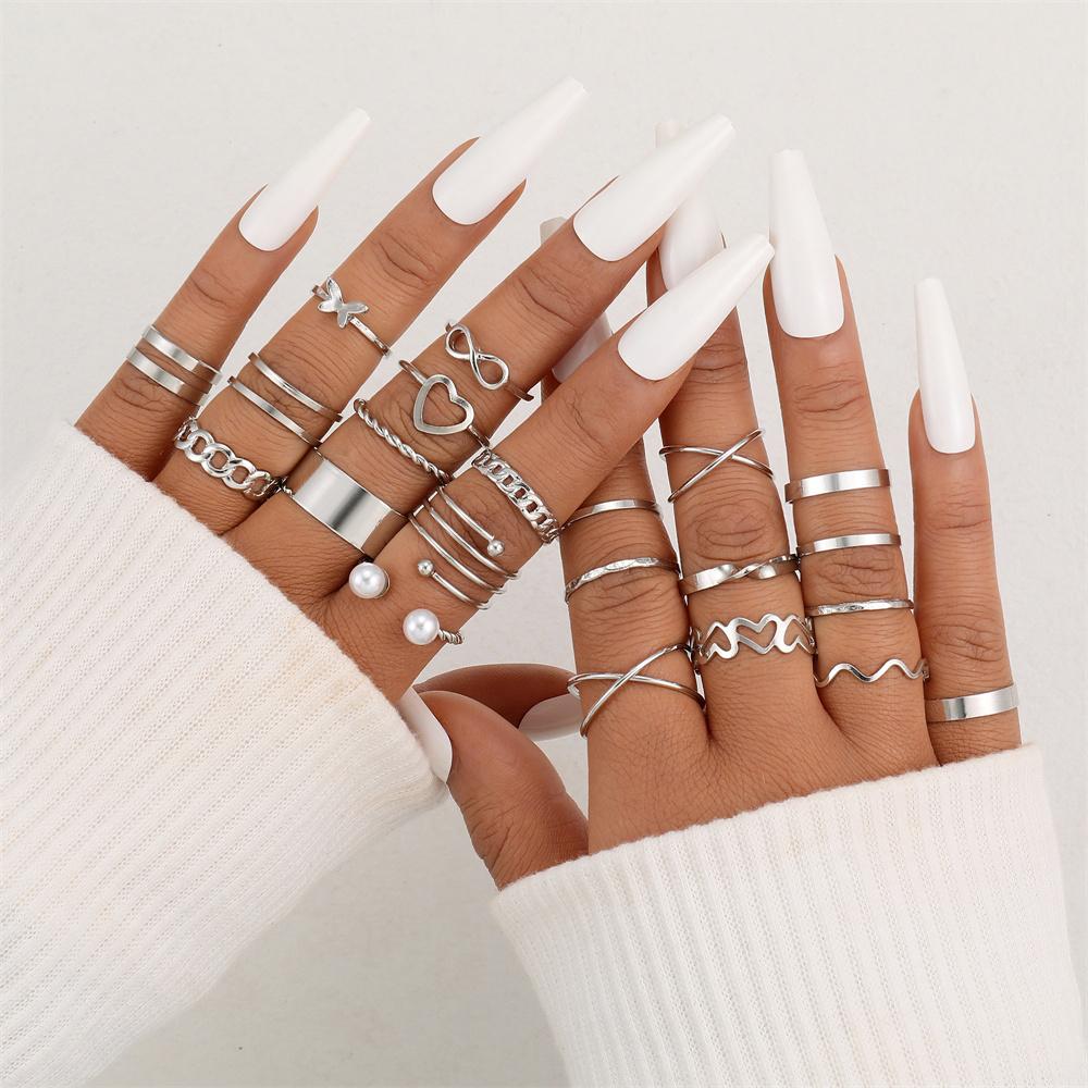 Vintage Hollow Heart Butterfly Rings Set For Women Silver Color Metal Geometric Cross Pearl Finger Ring Trendy Jewelry
