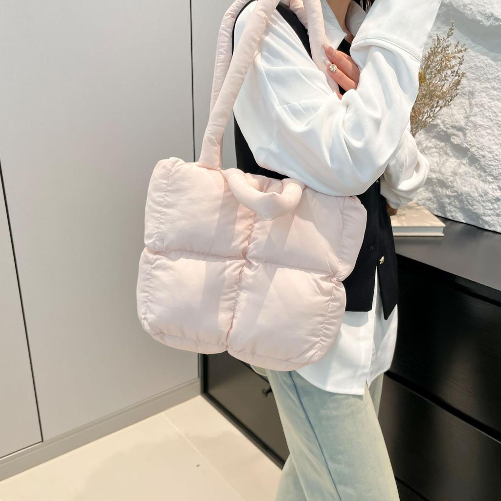 Korean Version of Large Capacity Versatile Fashion Bag Shoulder Bag Tote Bag Autumn and Winter