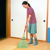 Azuma Industries Takumi Broom, Short Handle, Handwoven Tatami Broom Made with Broom Grass, Utilizing the Quality of the Material for a Comfortable Swe