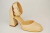 Туфли весенние на каблуке 538511 36 Бежевые кожа