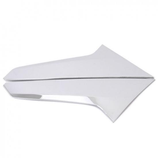 Серебристая накладка-молдинг на заднее стекло для Chevrolet Equinox 2017-19