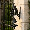 Bat Pendant Ornament Vintage Witch Doorbell, 3D Decorative Brewing Medicine Door Bell, Halloween Gothic Wall Decor Wind Chime with Charm for Outdoor,