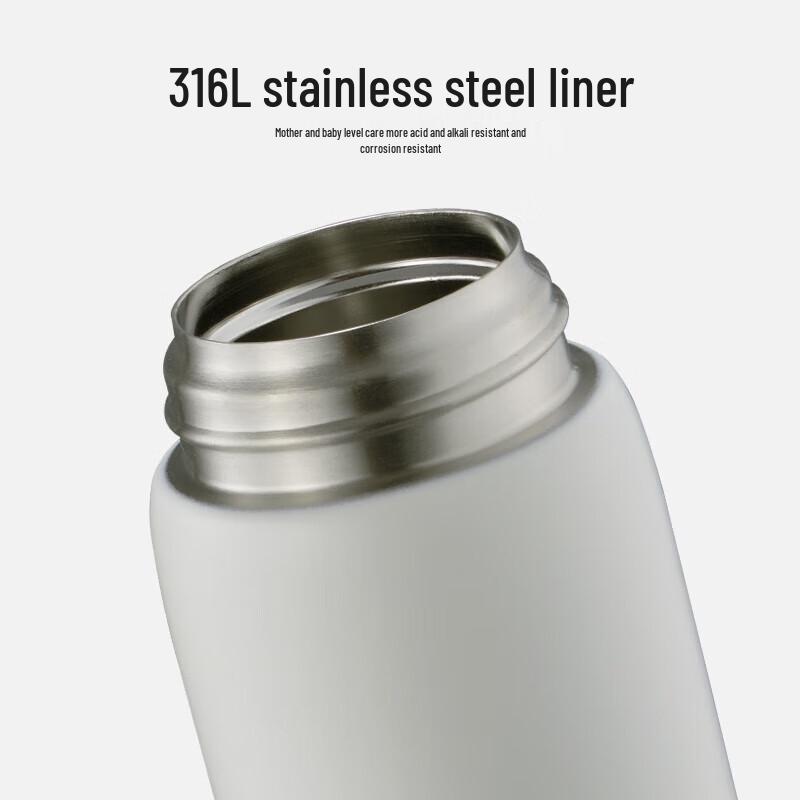 THERMOS Large Capacity Stainless Steel Insulated Bottle