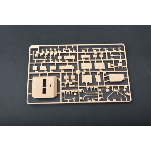 Трубач 1/35 Ваффентр?гер 88мм Gae Bolg 05550 Пластиковая модель