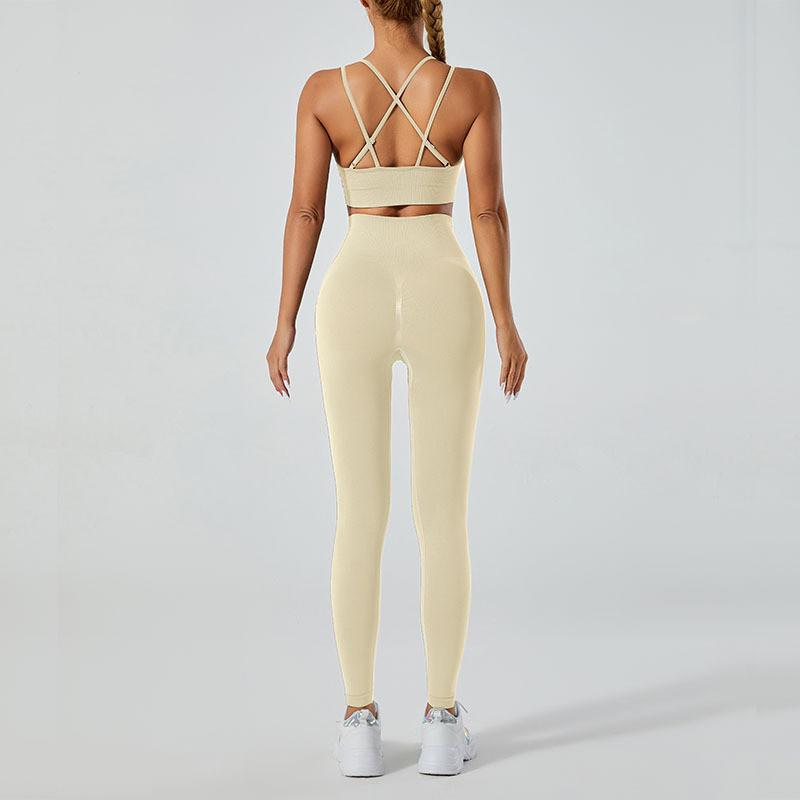 Yoga Outfit For Women With Racerback Top And Highwaist Leggings For Fitness And Yoga Practice