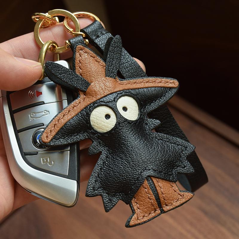 Трава и шляпа/кожа, сшитая вручную, зеркало заднего вида, подвеска для ключей от машины, сумка, женский черный модный брелок