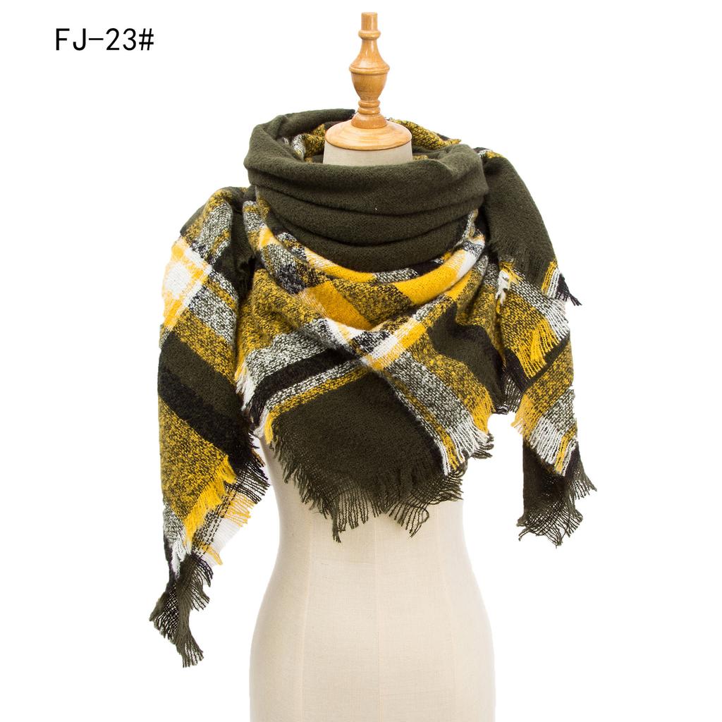 Autumn and Winter New Thickened Warm Circled Yarn Prickly Wool Plaid Square Scarf Scarf Female