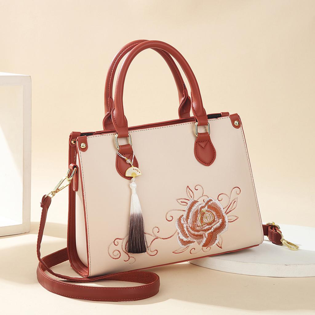 Женская сумка-мессенджер для мамы 2025 новая высококлассная вышивка в китайском стиле для среднего возраста свадебная сумка большой вместимости