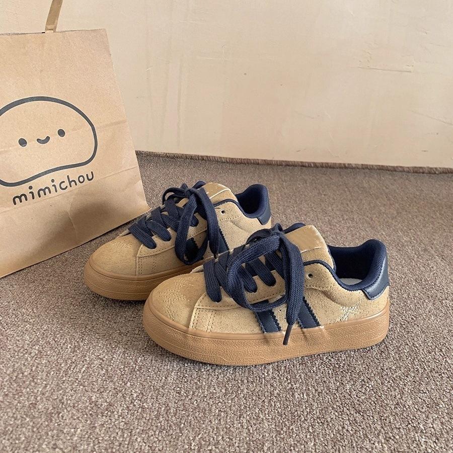 Летние дышащие кеды женские новые повседневные универсальные парусиновые студенческие спортивные на платформе ретро маленькие белые кеды