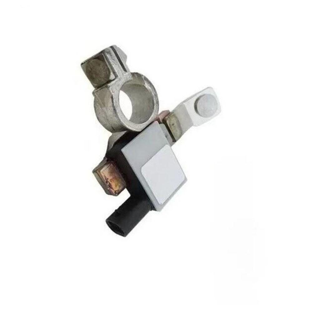 1 x Датчик тока аккумулятора 22926732 Подходит для Chevrolet Cruze Все двигатели 2017-2018