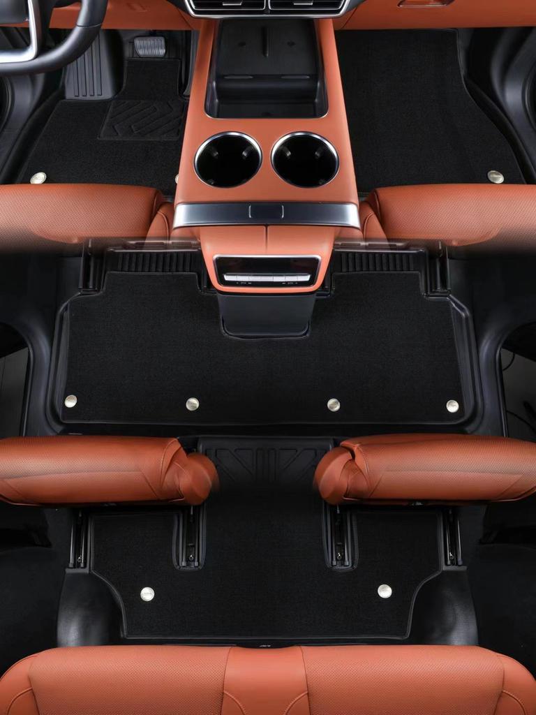 Durable, dirt-resistant, easy-clean, TPE eco-friendly anti-slip floor mats for 2025 Volkswagen Teramont Pro.