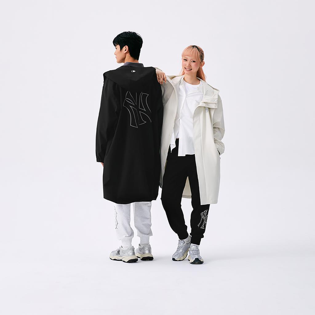 Новая ветрозащитная куртка MLB New York Yankees Basic Collection SS25 Унисекс Черный 3AWJB0651-50BKS