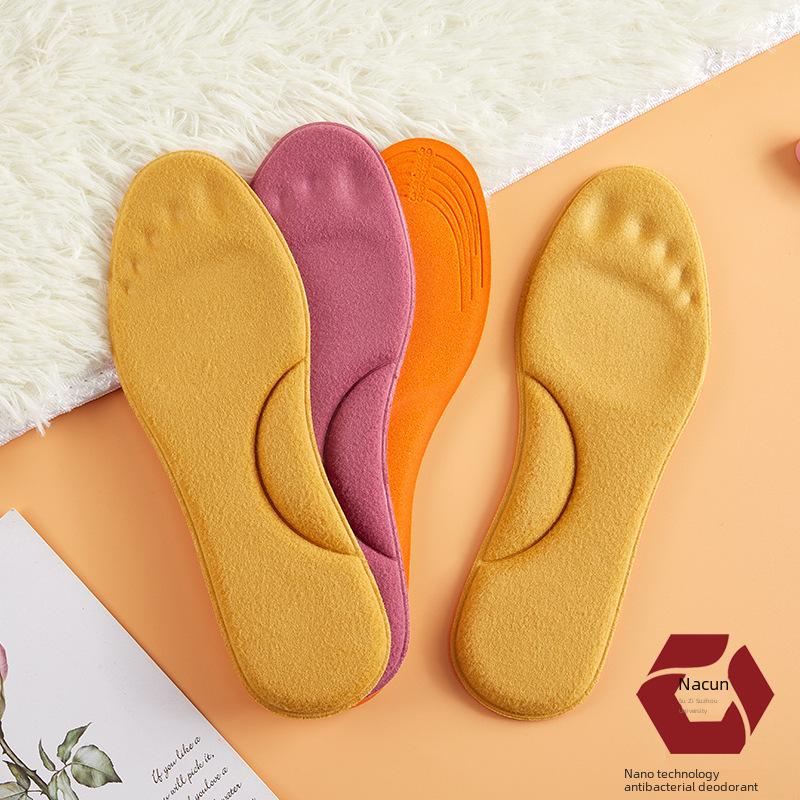 Подогреваемые спортивные стельки Velvet — антибактериальные, дезодорирующие, впитывающие пот, дышащие и эластичные для комфорта в теплую зиму