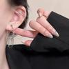 Женские высококачественные серебряные серьги-кисточки 2025 года: Универсальный, элегантный дизайн металлической цепочки для круглого лица